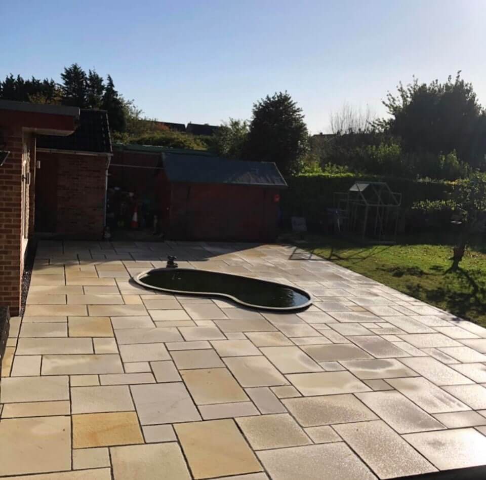 Flagstone patio area